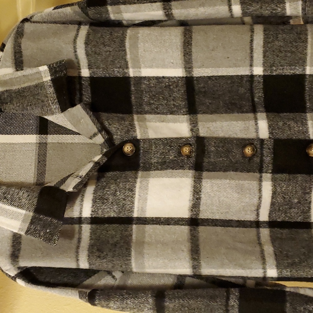 Soft plaid long sleeve top